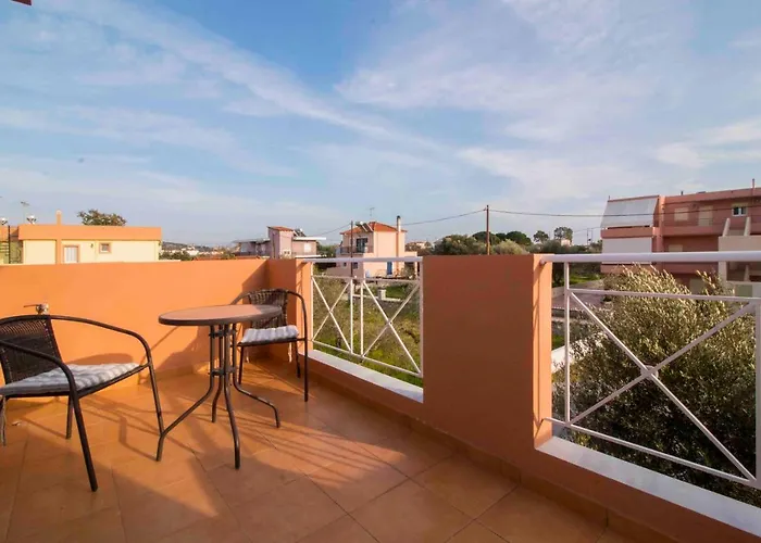 Malvazios Mavrovouni House Right