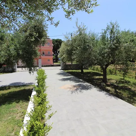 Malvazios Mavrovouni House Right Gythio