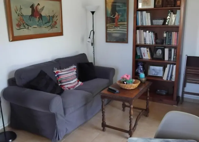 Appartamento Malvazios Mavrovouni House Right Gythio