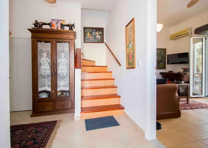 Malvazios Mavrovouni House Right Appartamento